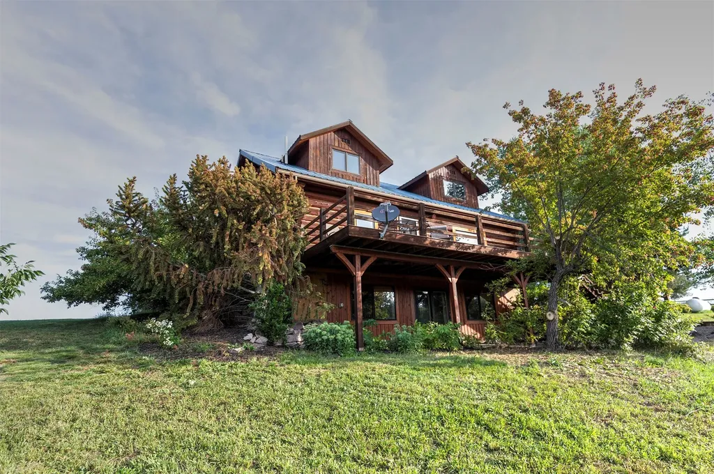 1501 Three Mile Creek Road Stevensville MT 59870