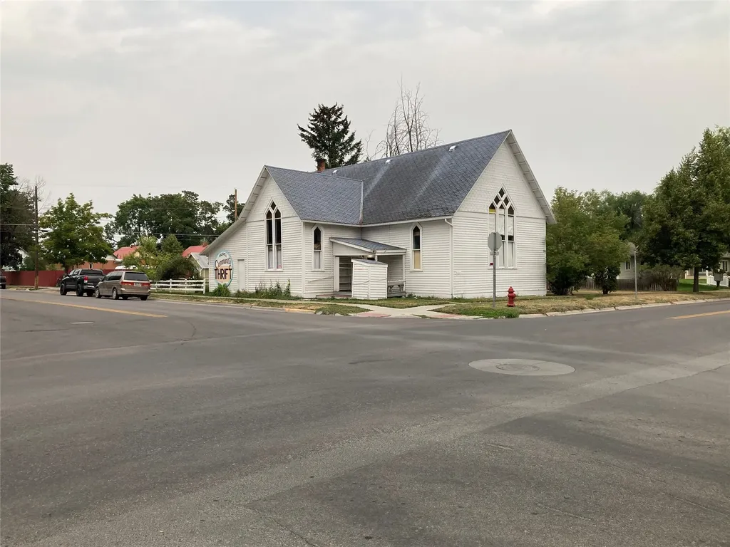 203 5th Avenue W Kalispell MT 59901