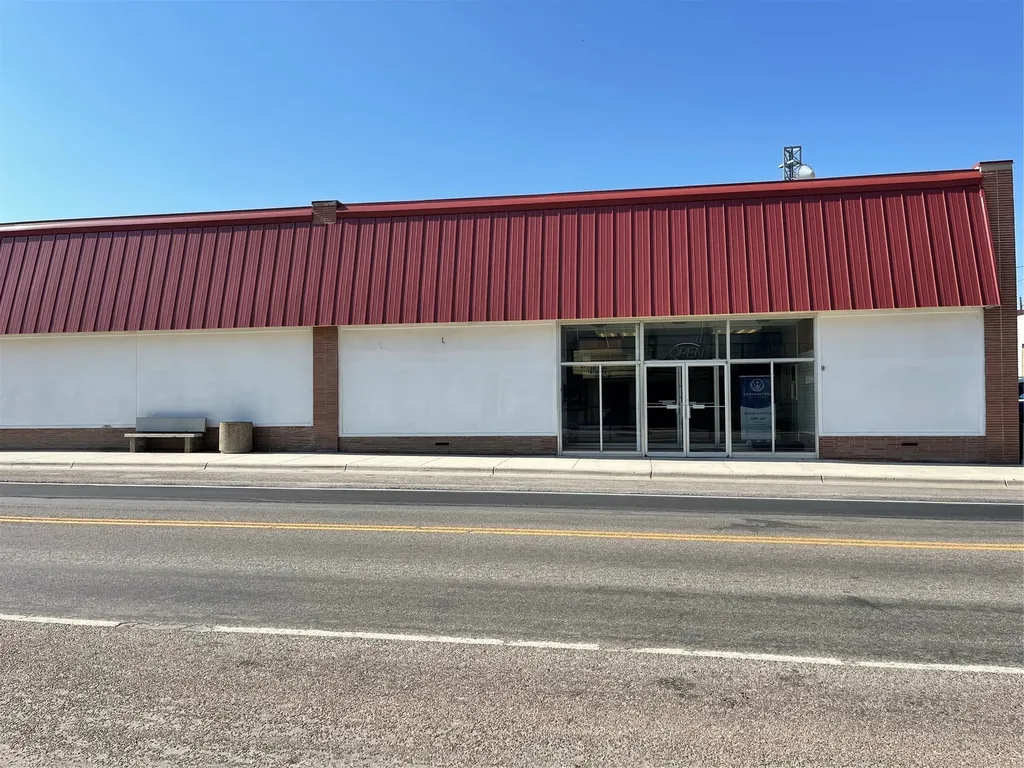 110 E Main Street Cut Bank MT 59427