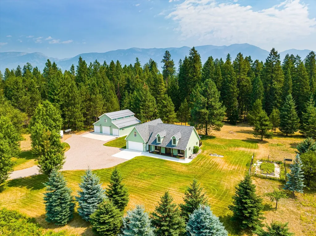 30530 Fernview Lane Bigfork MT 59911