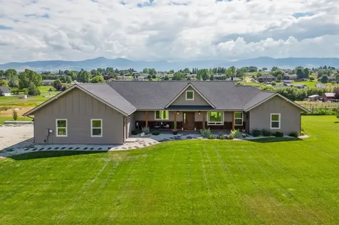 631 Farm Way Corvallis MT 59828