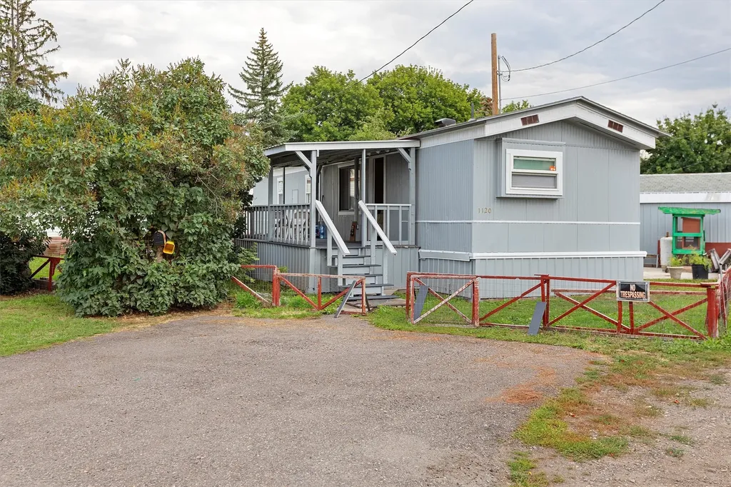 1120 Shakespeare Street Missoula MT 59802