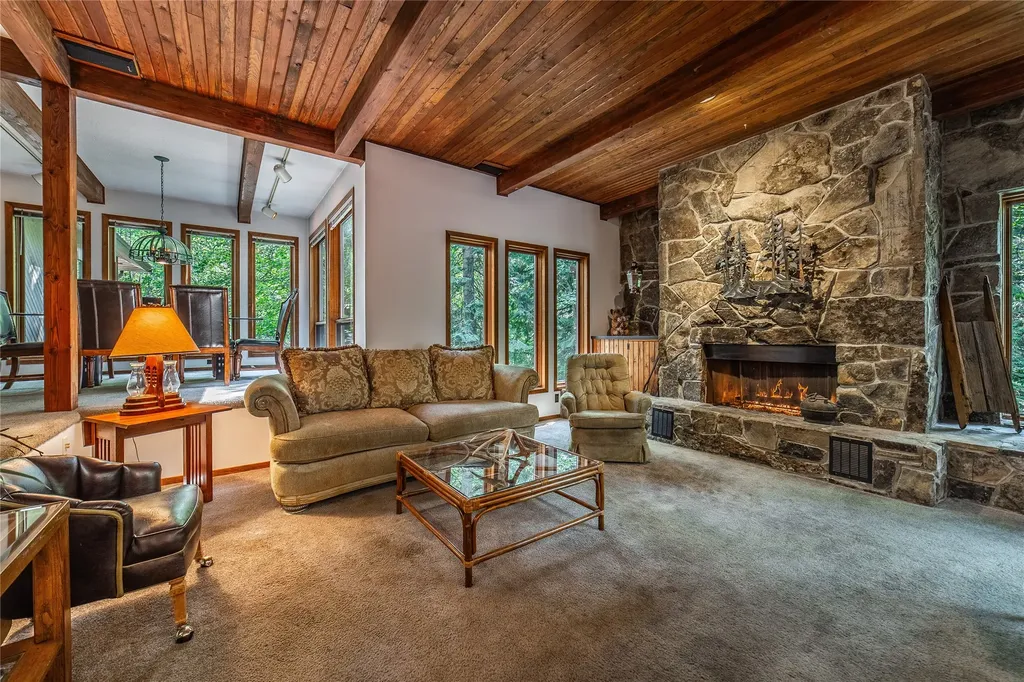 649 North Valley Drive Whitefish MT 59937