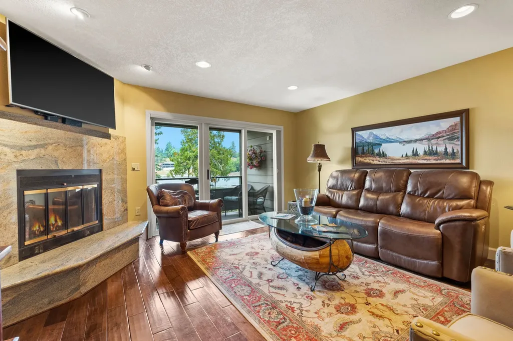 270 Bridge Street Bigfork MT 59911