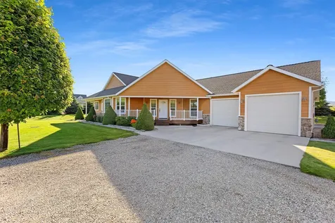 439 Ryans Way Corvallis MT 59828