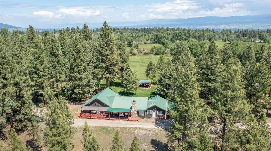 1427 Burr Ridge Road Victor MT 59875