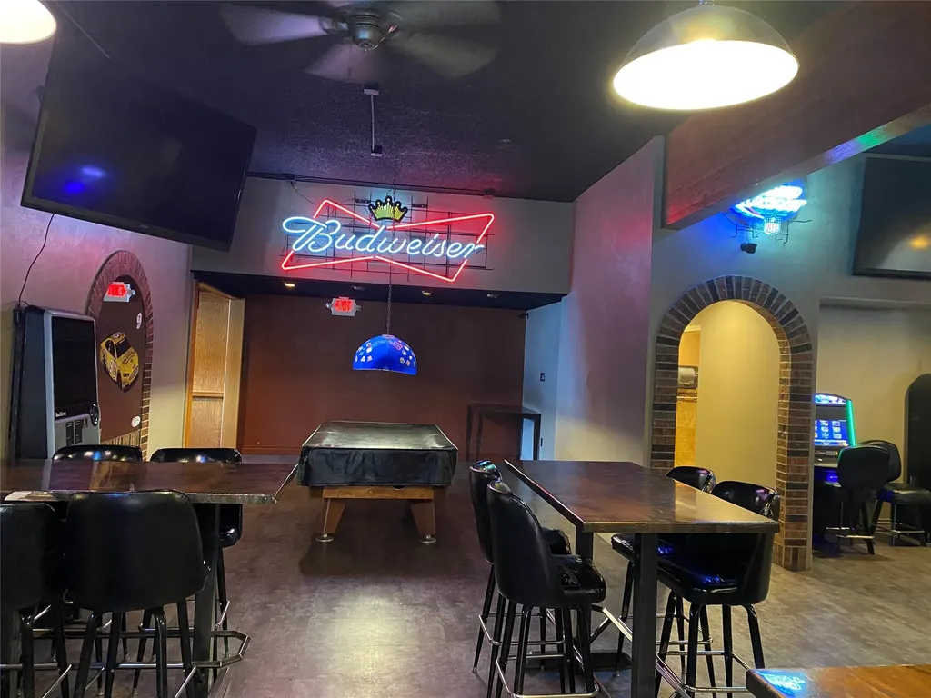 239 Main Street Shelby MT 59474
