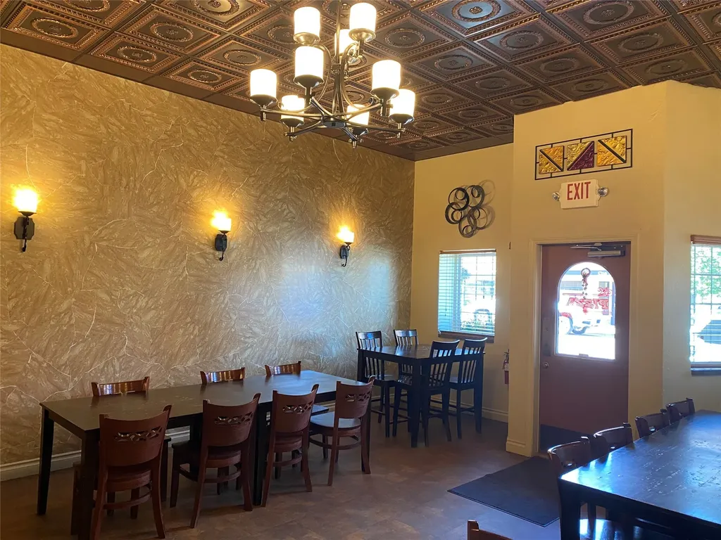 239 Main Street Shelby MT 59474