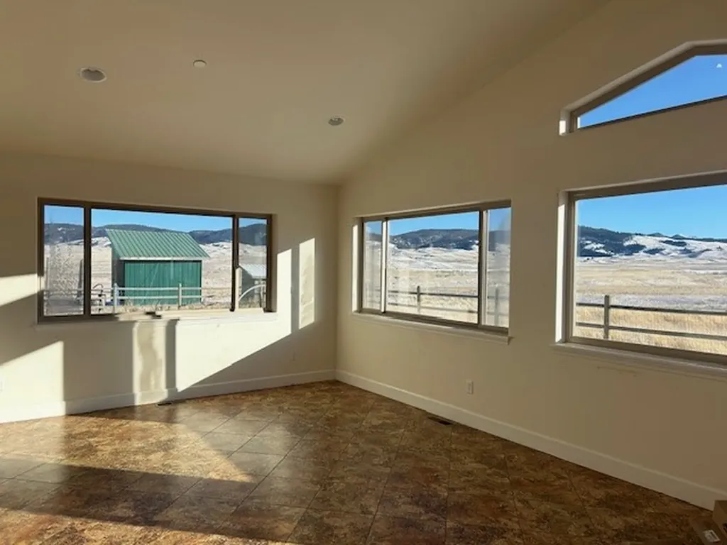 106 Pronghorn Trail Butte MT 59750