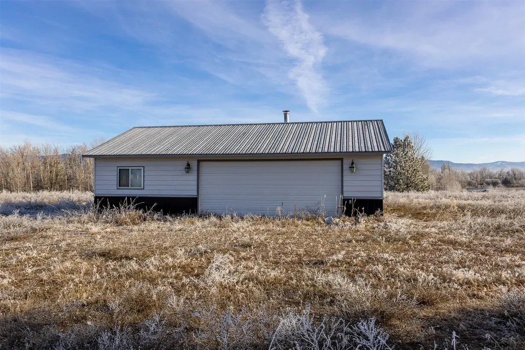 38 Ol Fogie Trail Victor MT 59875