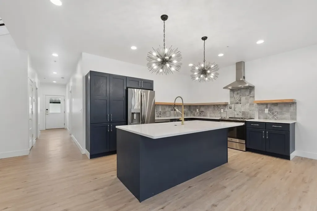 1013 E 7th Street Whitefish MT 59937