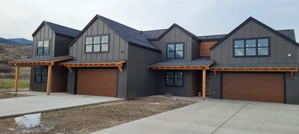 2449 Pale Evening Court Missoula MT 59808