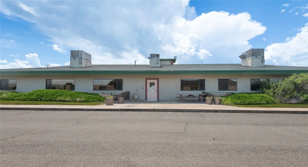 1002 Hollenback Lane Deer Lodge MT 59722