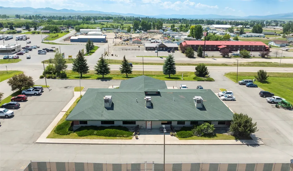 1002 Hollenback Lane Deer Lodge MT 59722