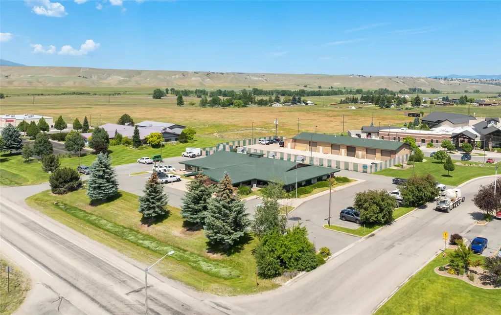 1002 Hollenback Lane Deer Lodge MT 59722