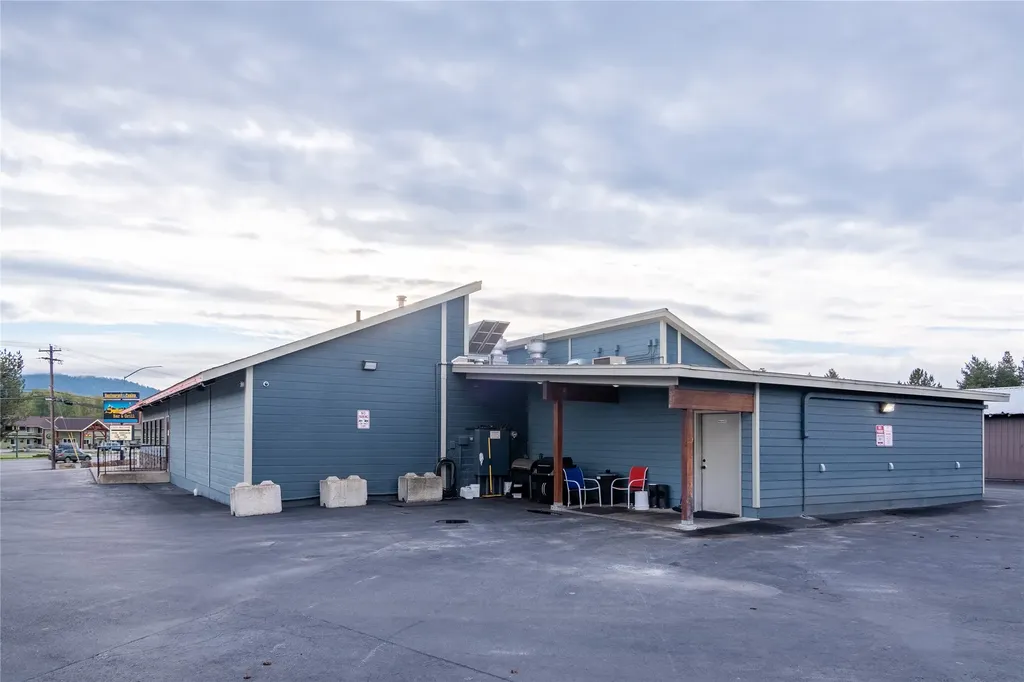 1111 W 9th Street Libby MT 59923