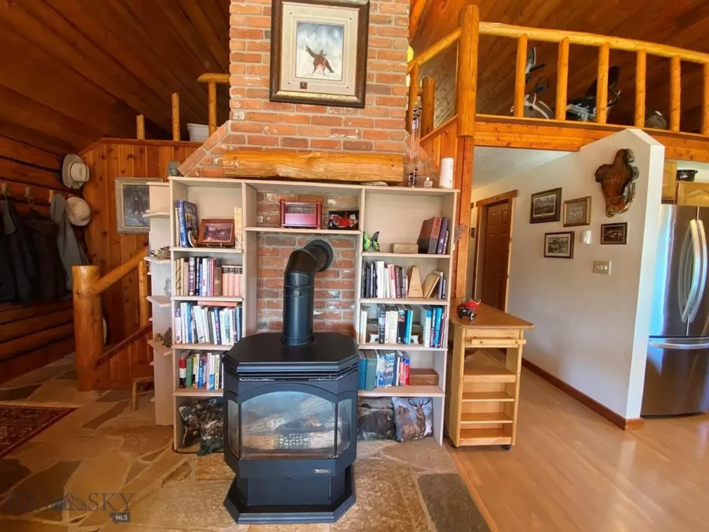 456 Friendspring Road Whitehall MT 59759