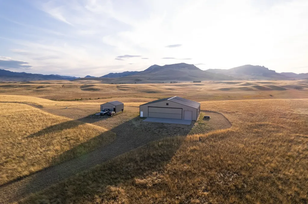 42 Knapp Creek Lane Cascade MT 59421