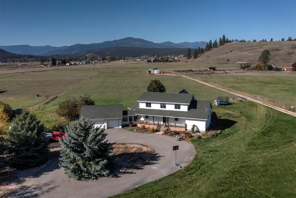 16777 Scheffer Lane Huson MT 59846