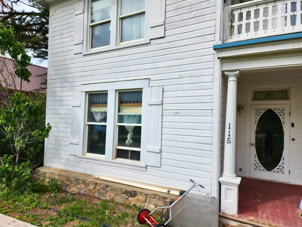 115 E Idaho Street Virginia City MT 59755