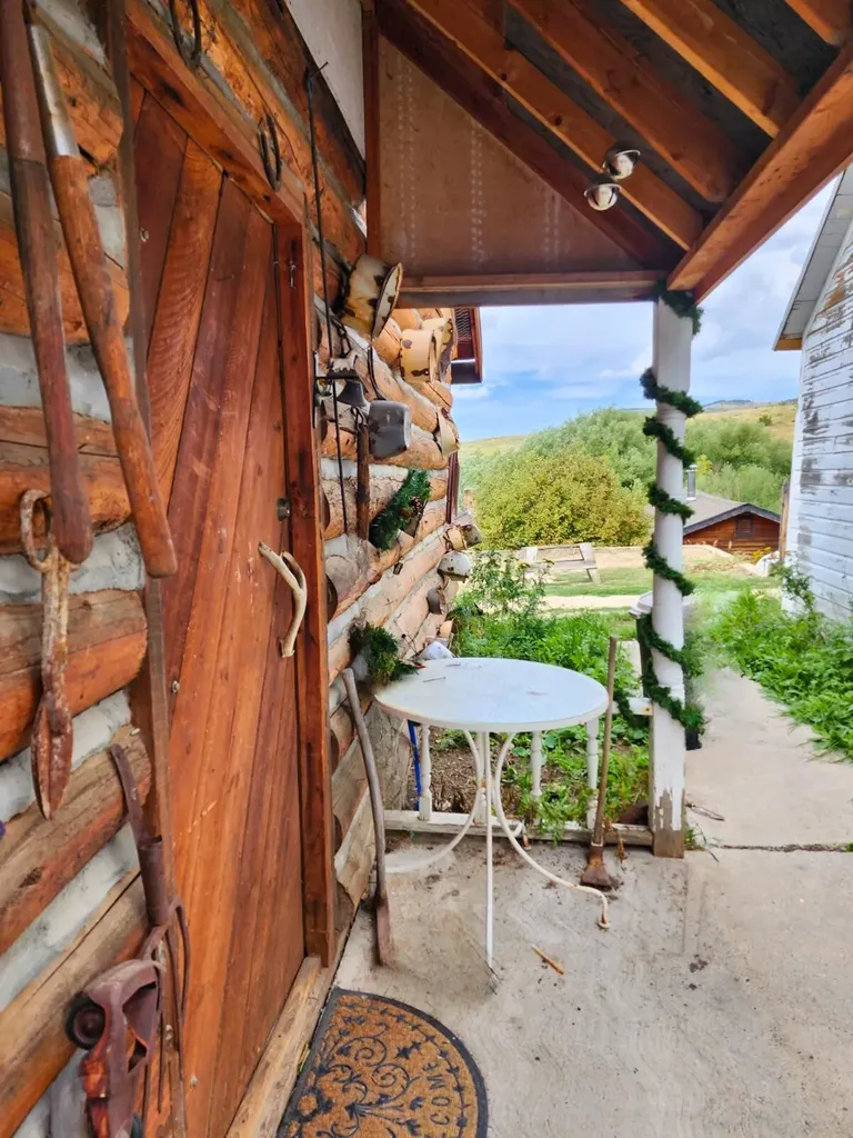 115 E Idaho Street Virginia City MT 59755