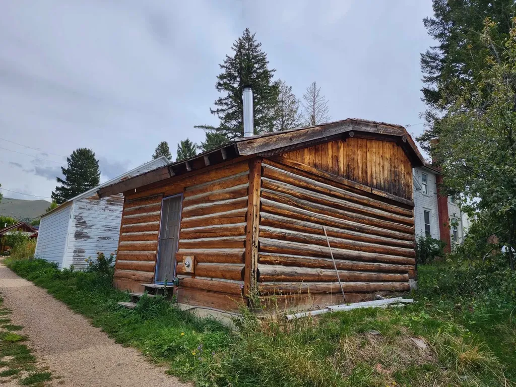 115 E Idaho Street Virginia City MT 59755