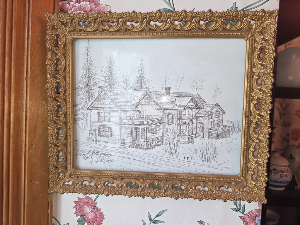 115 E Idaho Street Virginia City MT 59755