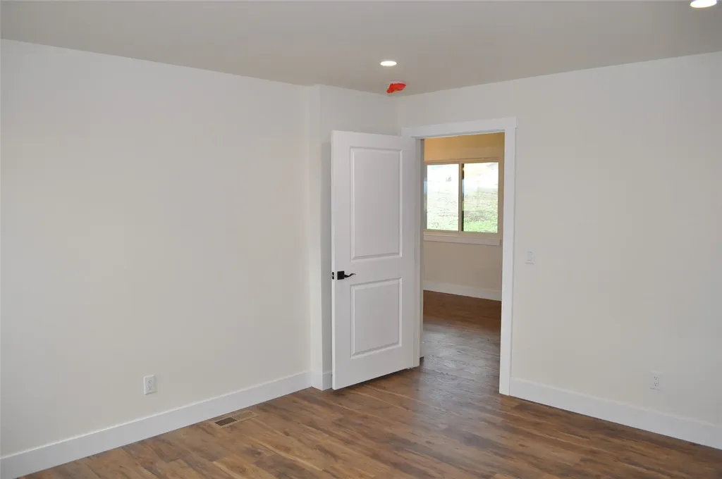32994 Meadow Road Polson MT 59860