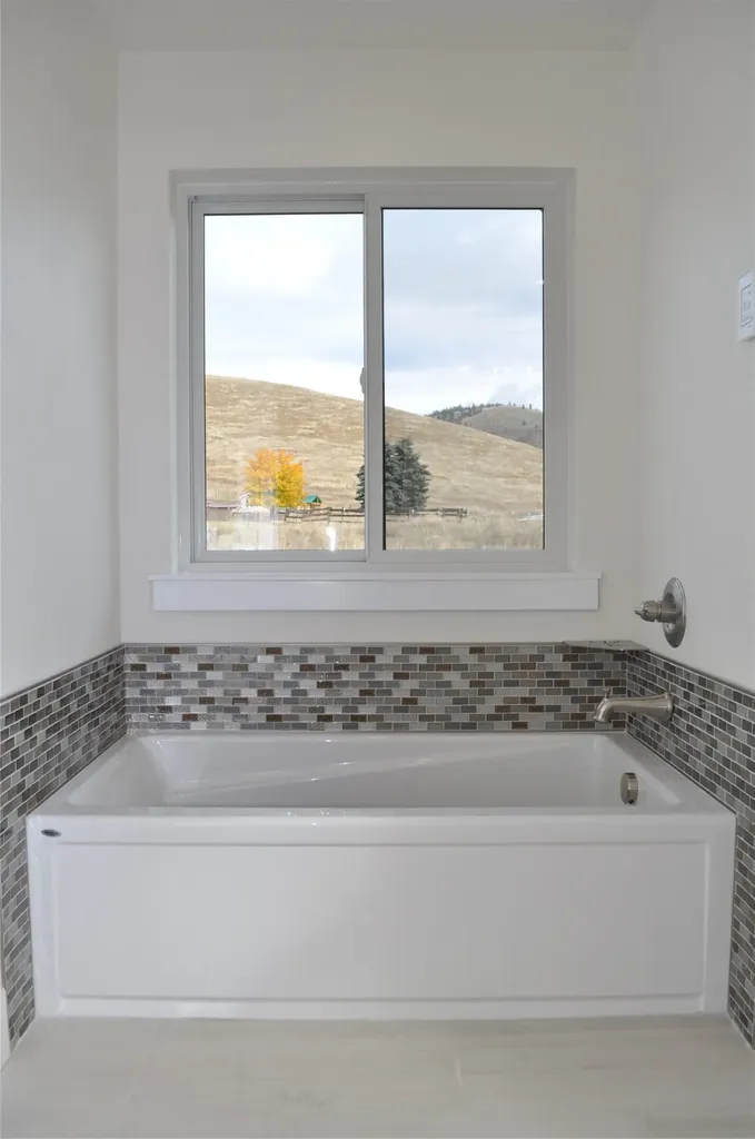 32994 Meadow Road Polson MT 59860