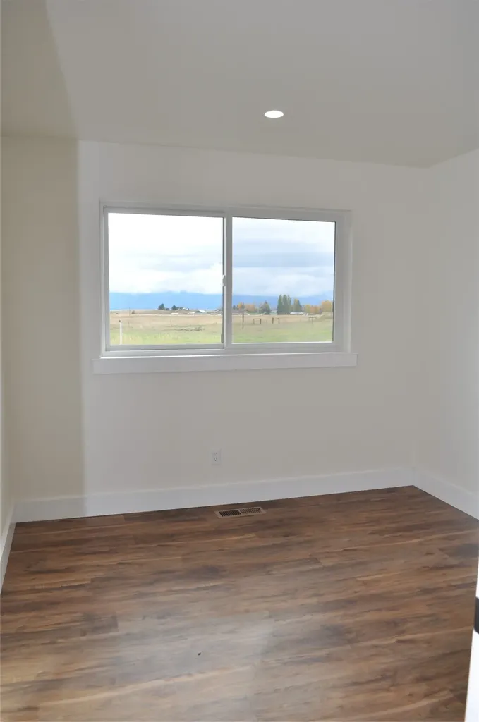 32994 Meadow Road Polson MT 59860