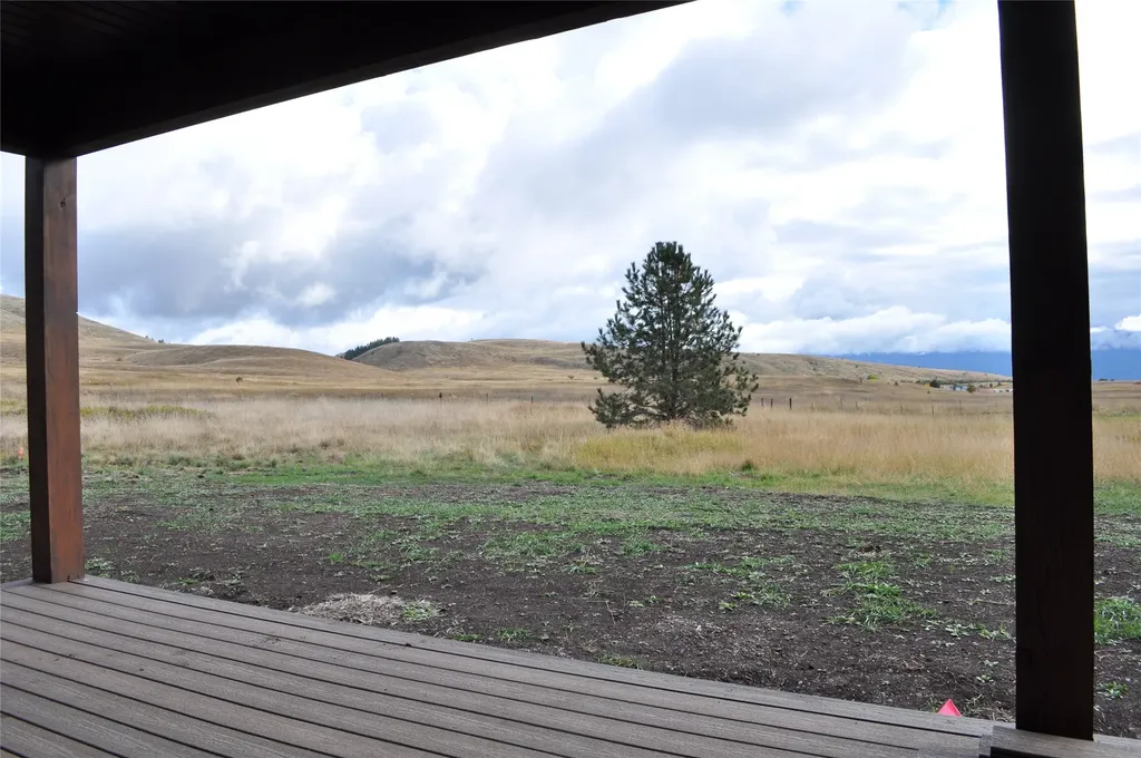 32994 Meadow Road Polson MT 59860