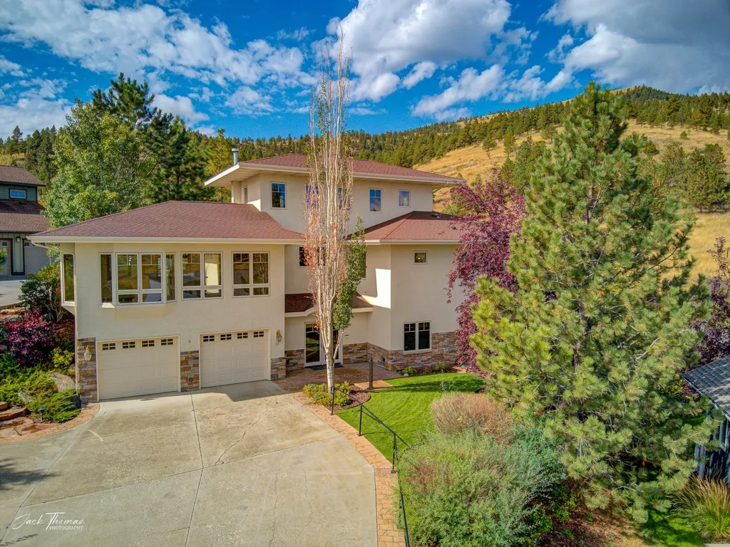 26 Carriage Lane Helena MT 59601