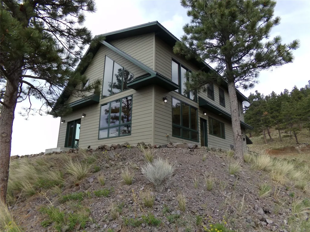 85 Chisholm Trail Cascade MT 59421