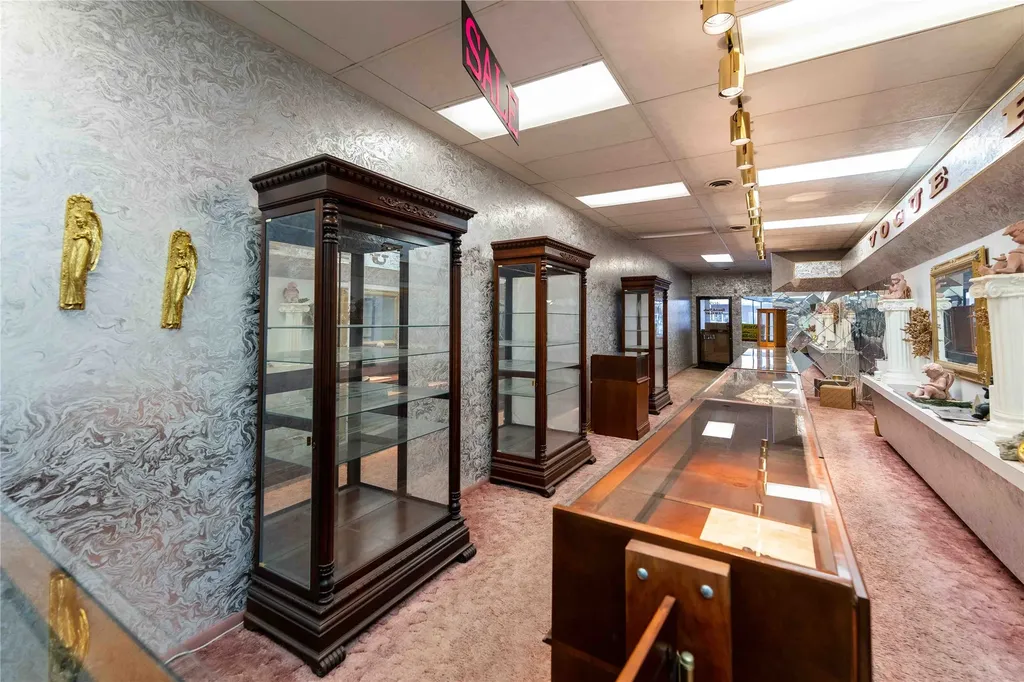 407/409 Central Avenue Great Falls MT 59401