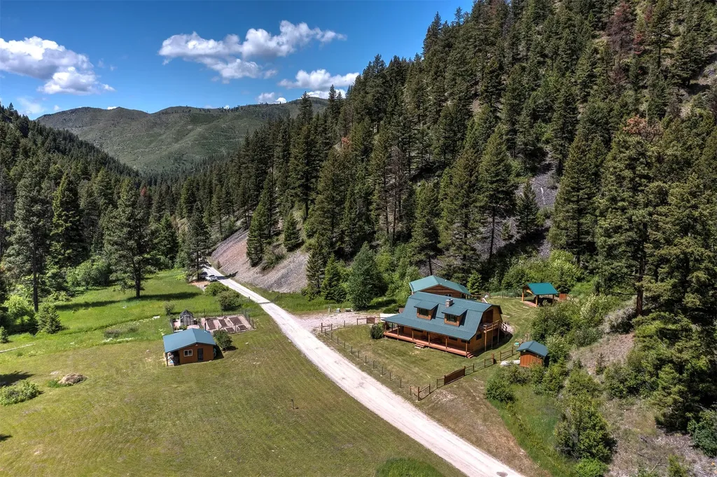 11657 Cramer Creek Road Clinton MT 59825
