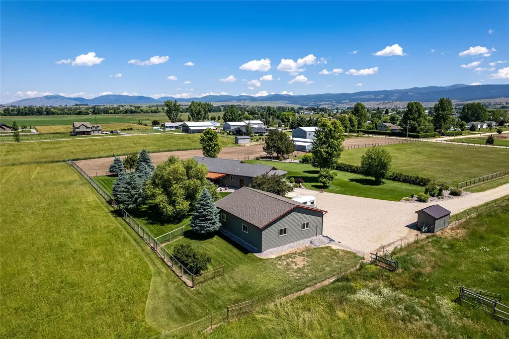 4455 Sunnyside Cemetery Road Stevensville MT 59870
