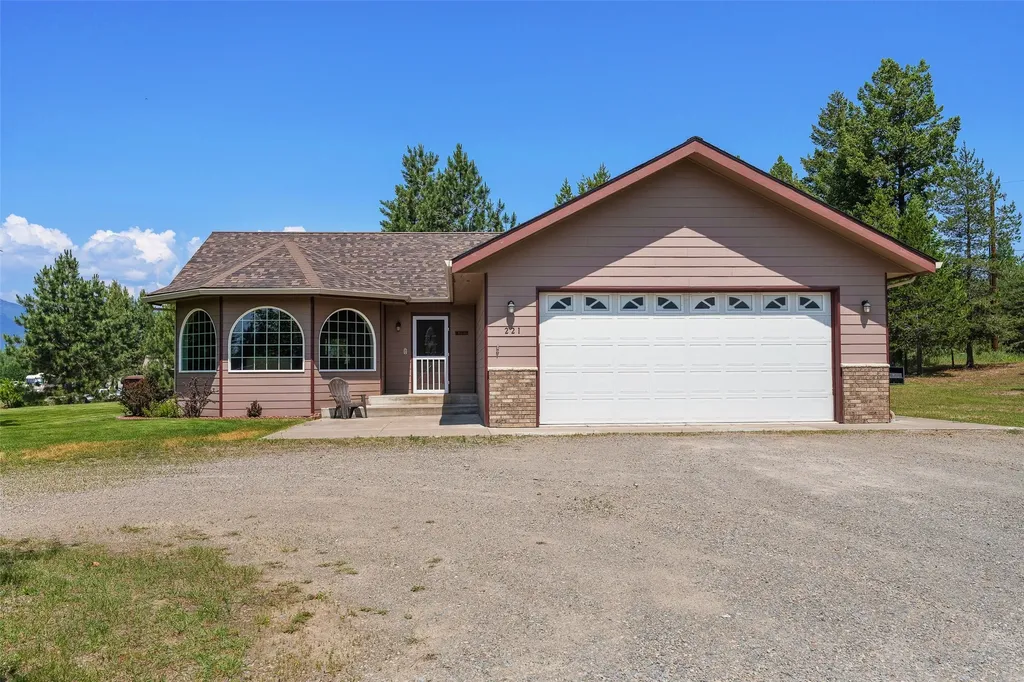221 Old Tractor Lane Columbia Falls MT 59912