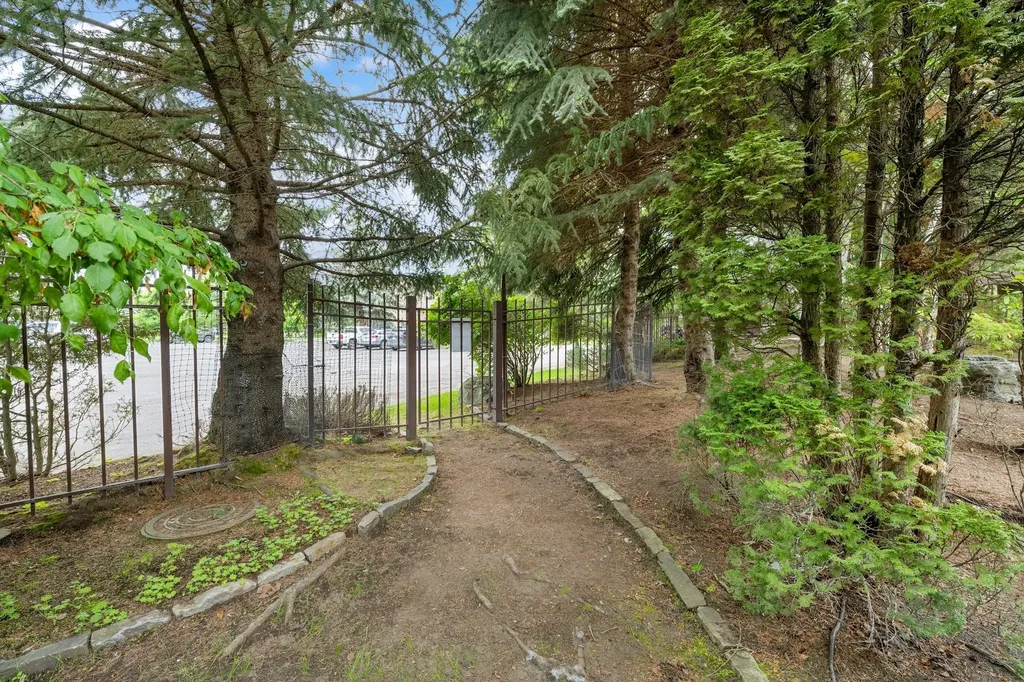 311 Eagle Bend Drive Bigfork MT 59911