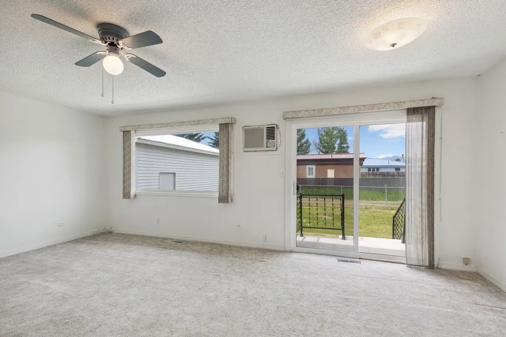 706 Washington Street Deer Lodge MT 59722