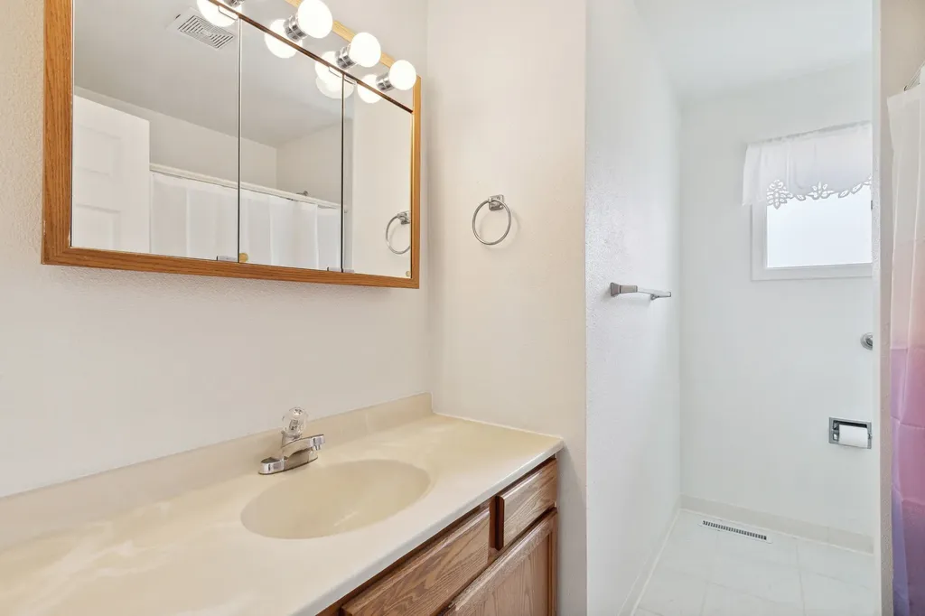 706 Washington Street Deer Lodge MT 59722