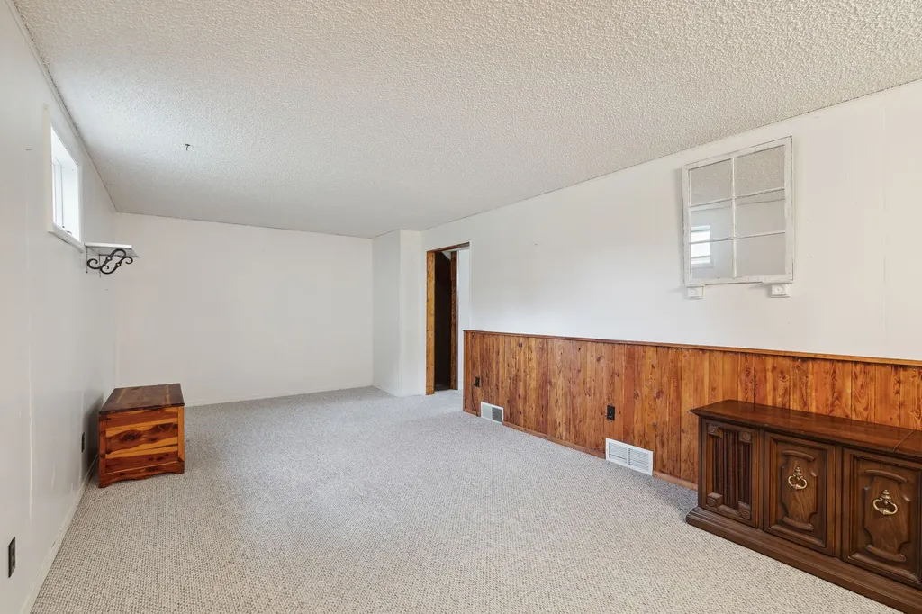 706 Washington Street Deer Lodge MT 59722