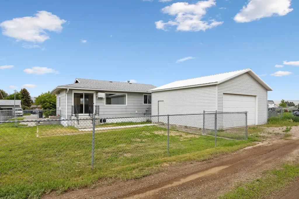 706 Washington Street Deer Lodge MT 59722