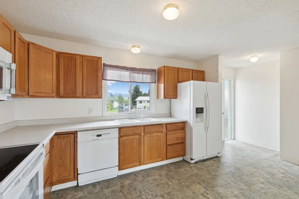 706 Washington Street Deer Lodge MT 59722