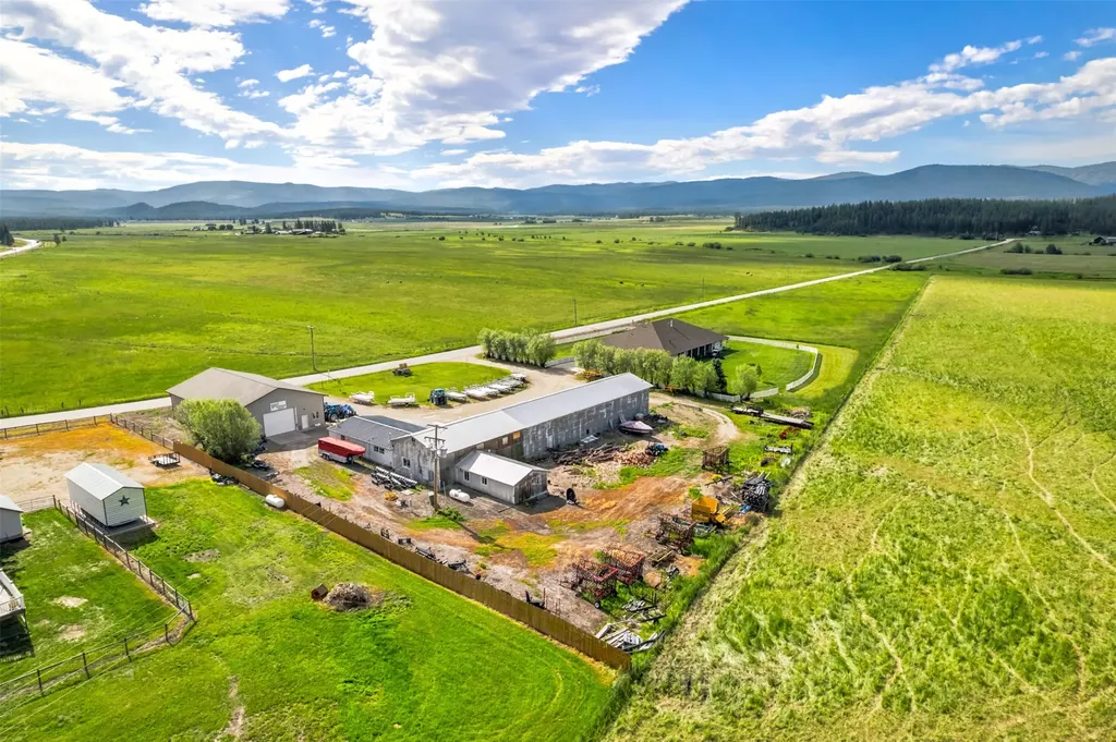 124 Morrison Lane Bonner MT 59823