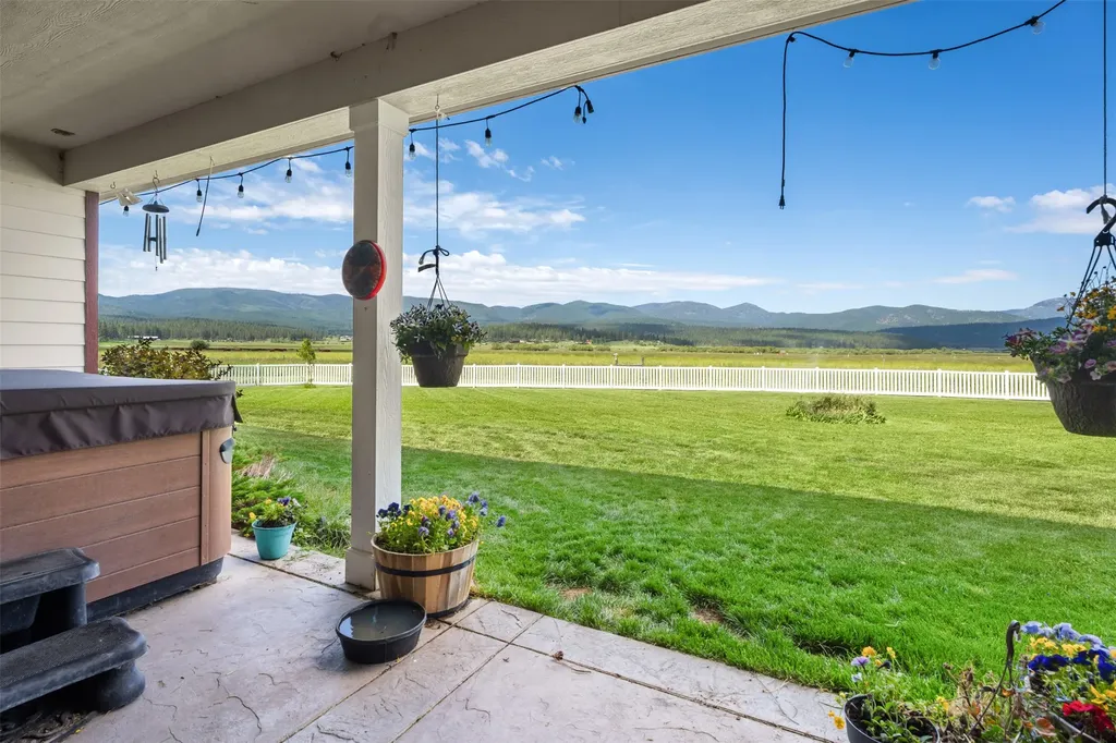 124 Morrison Lane Bonner MT 59823