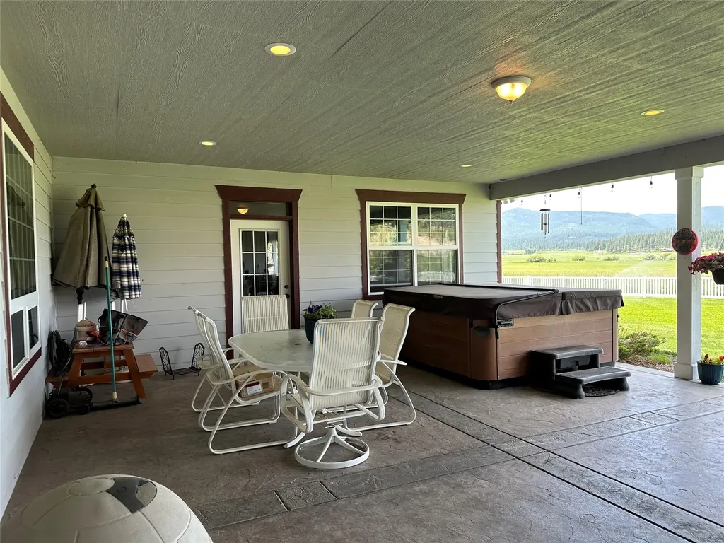 124 Morrison Lane Bonner MT 59823