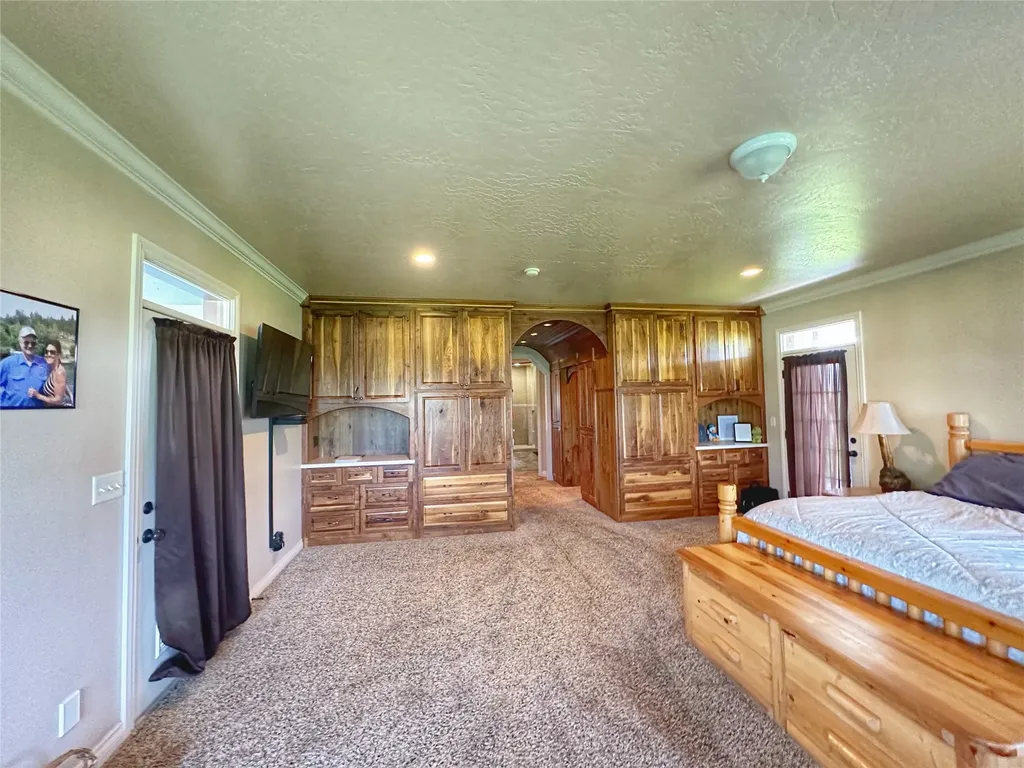 124 Morrison Lane Bonner MT 59823