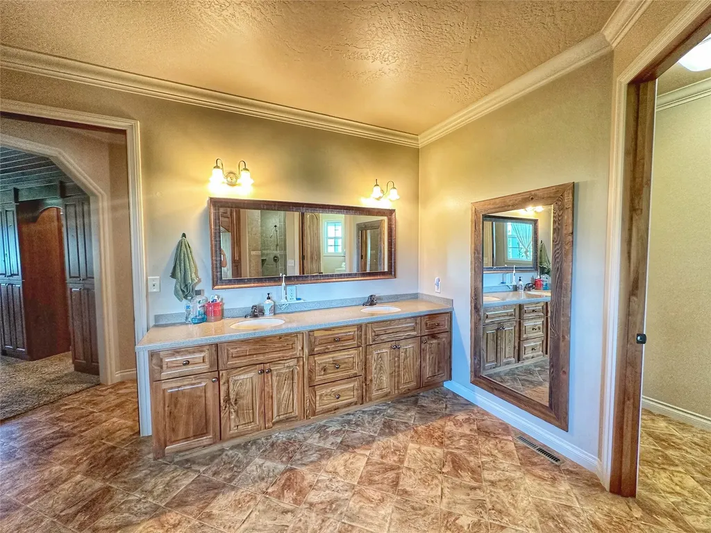 124 Morrison Lane Bonner MT 59823