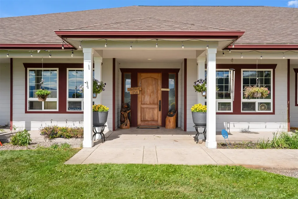 124 Morrison Lane Bonner MT 59823