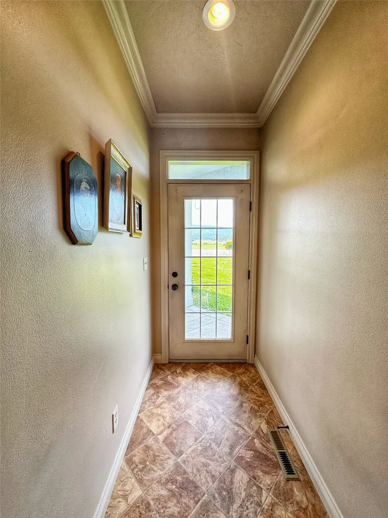 124 Morrison Lane Bonner MT 59823
